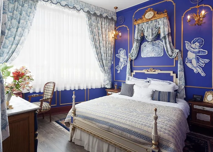 Stroganov & オリヴェイラ・ド・オスピタル