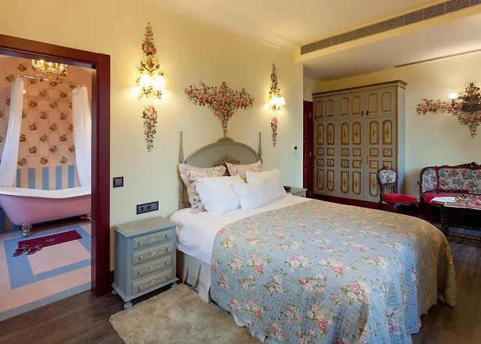 ホテル Stroganov &