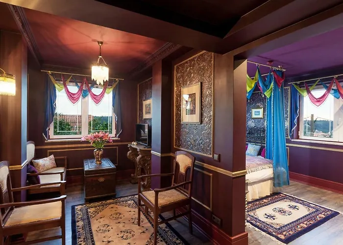 Stroganov & ホテル 5*